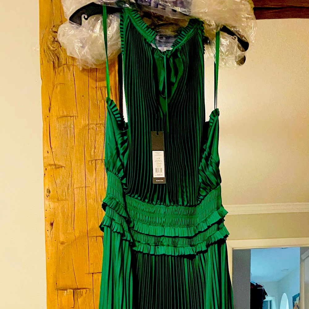 Beautiful emerald gown.